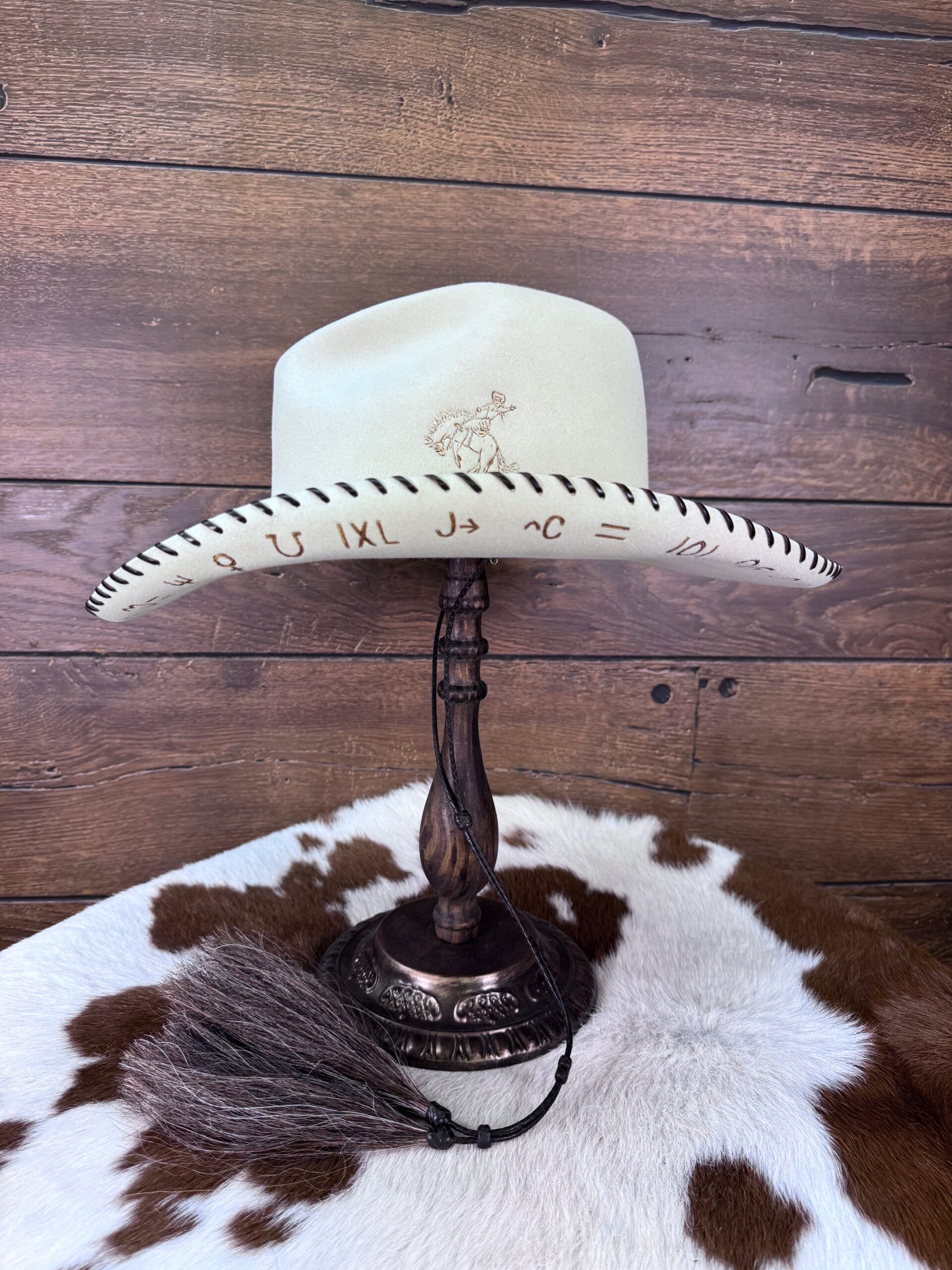 Lady Bronc Rider Rocking Bar in Bone 