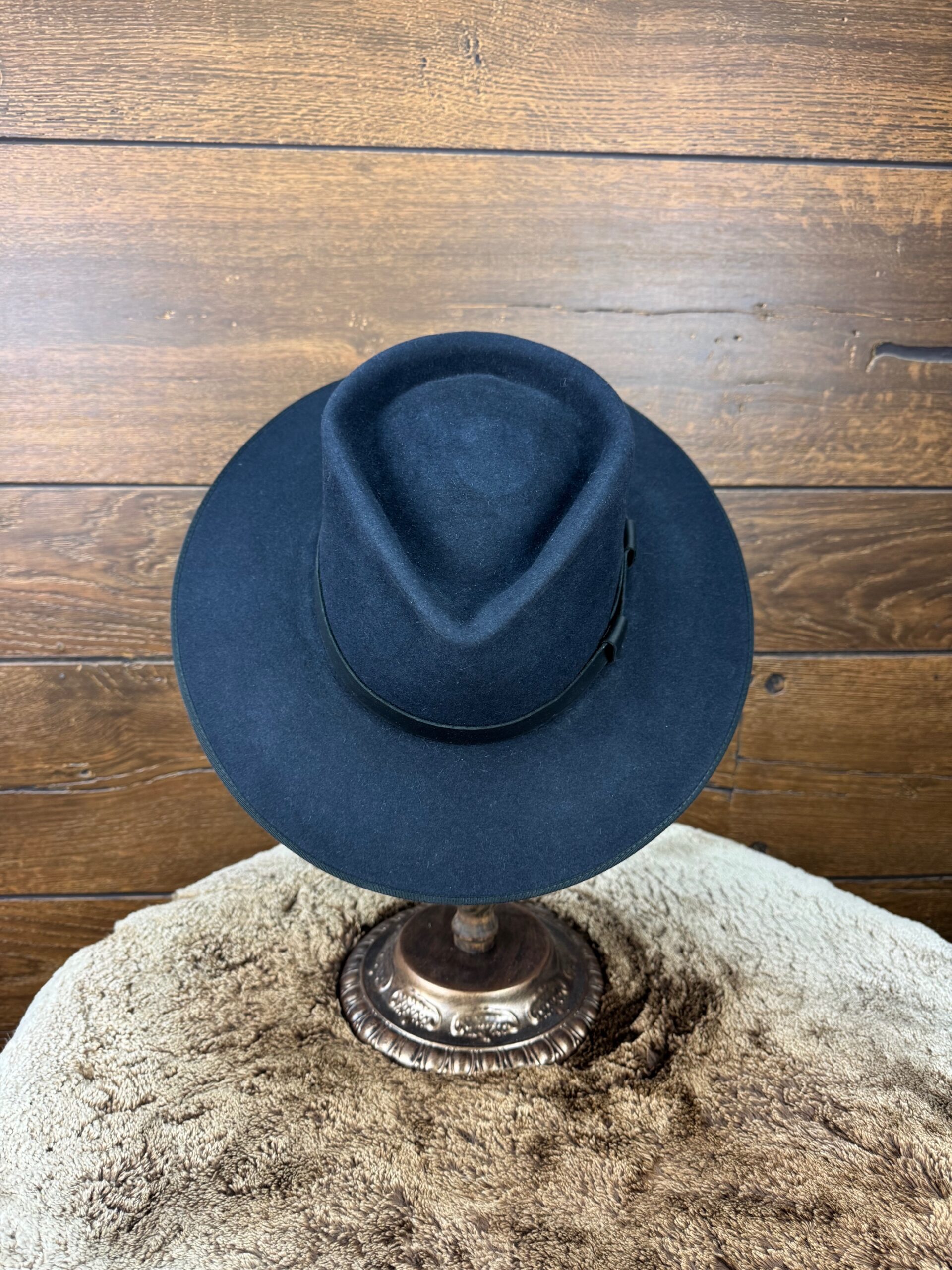 European Clay in Navy