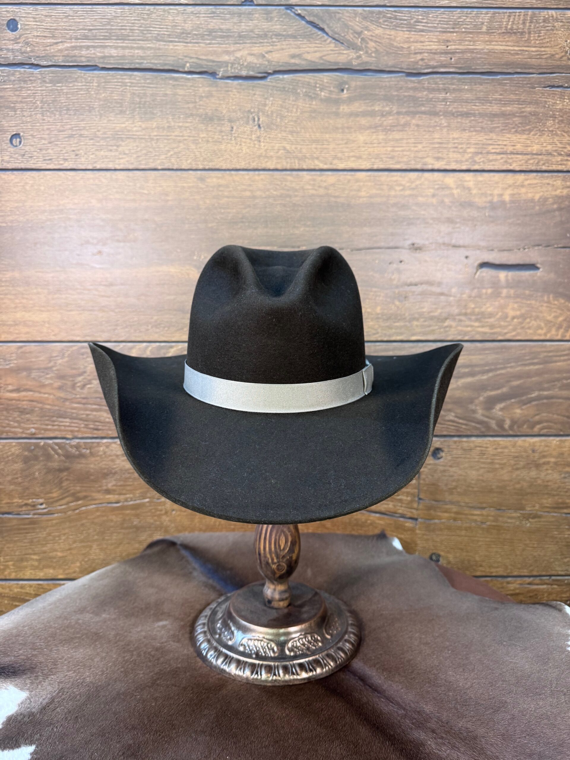 Brown Gus 
