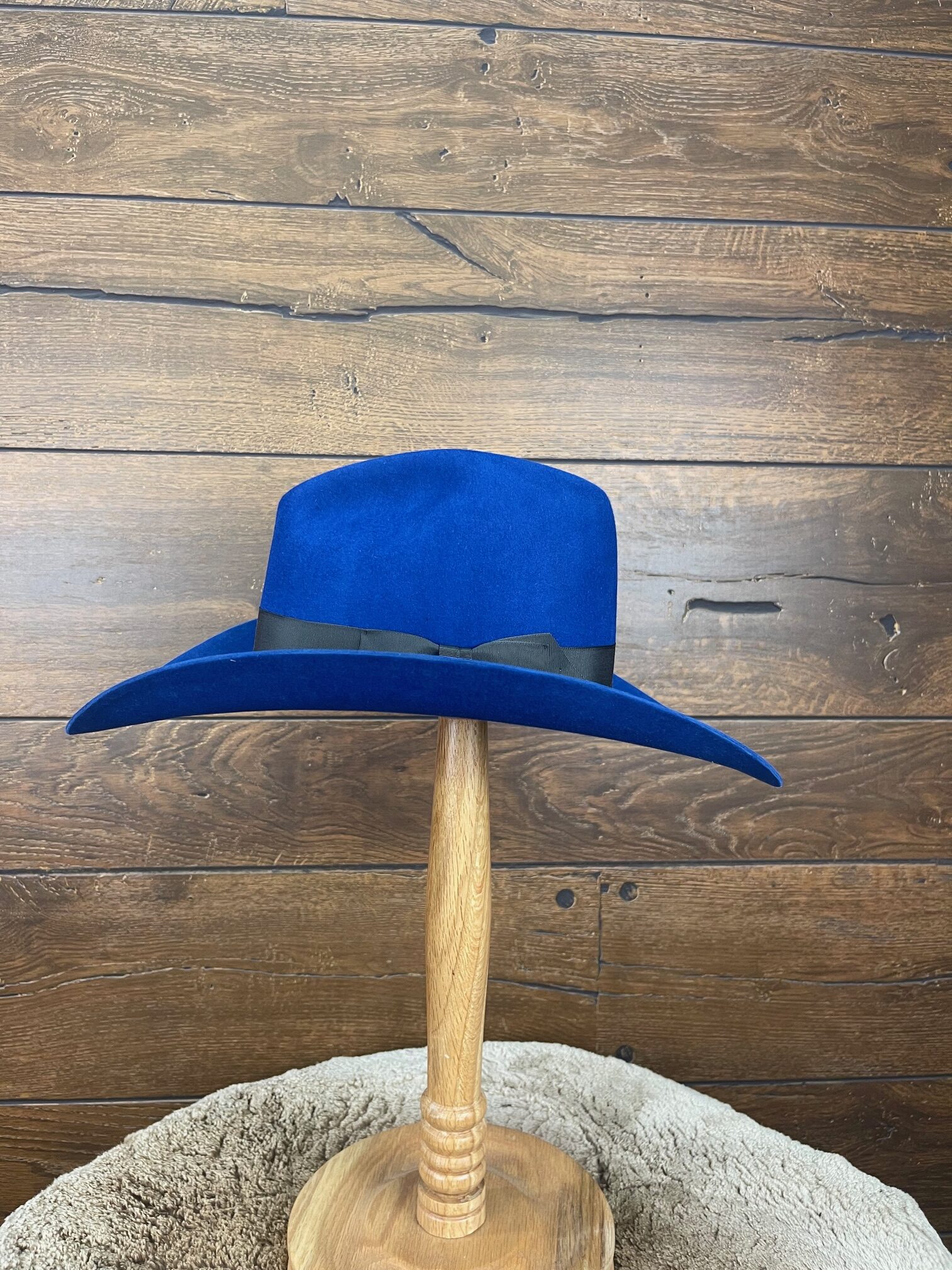 Cobalt Blue Rocking Bar