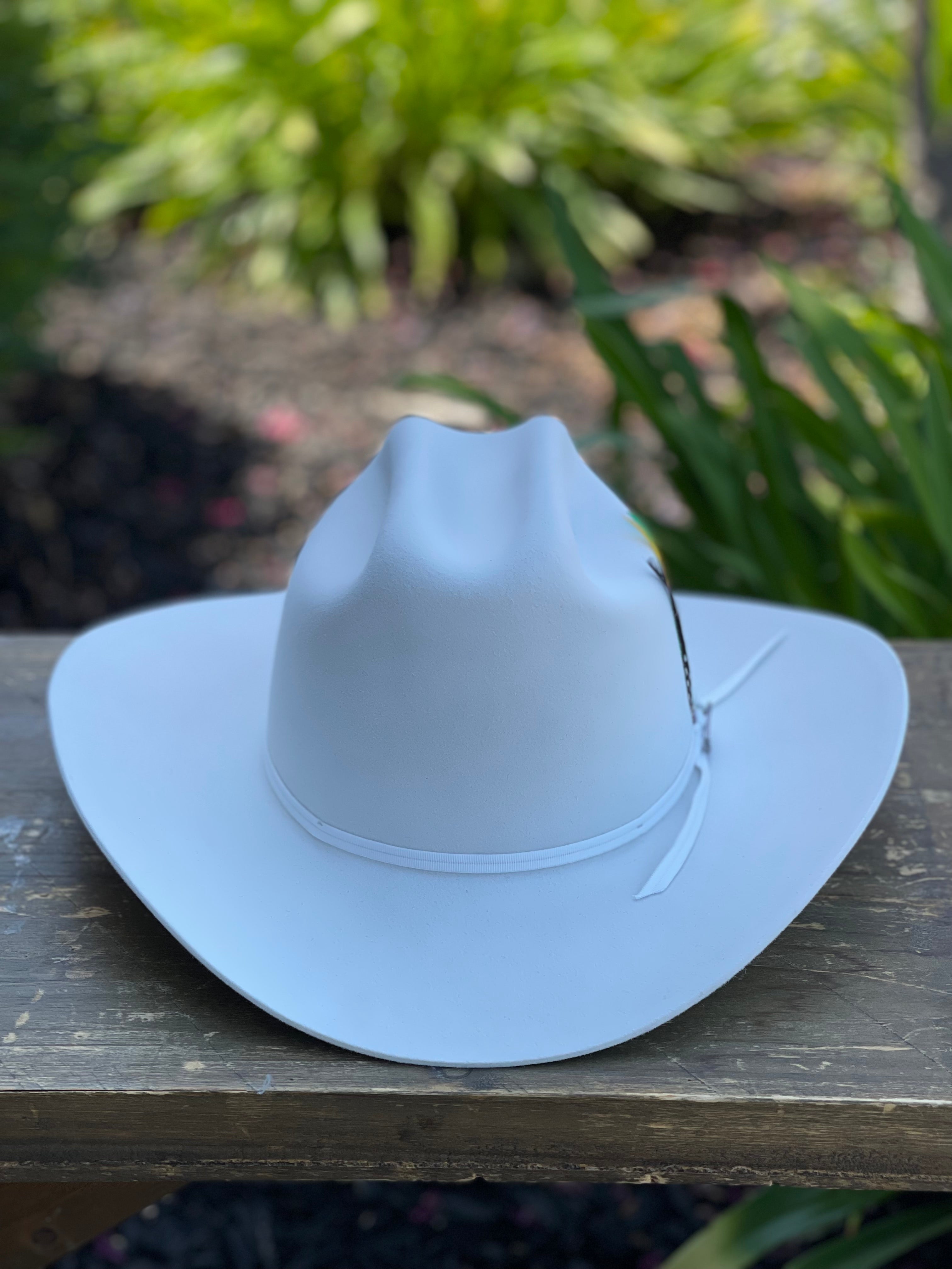 S.T 6x Spartan Premium White Cowboy Felt Hat Sinaloa (Copa Chica Falda/Brim 3.5")