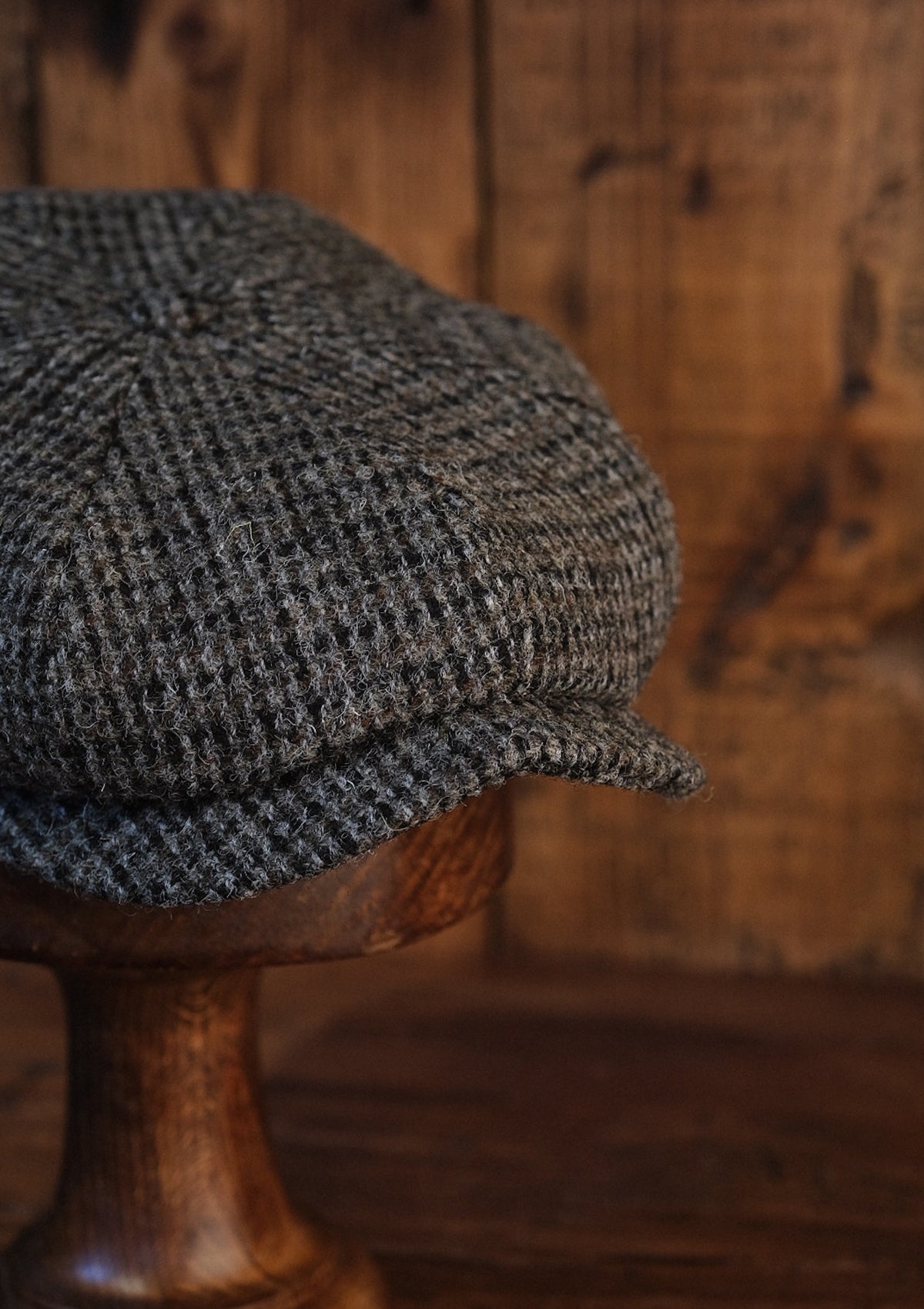 Ridgmount Baker Boy (Narrow Width) Grey Harris Tweed