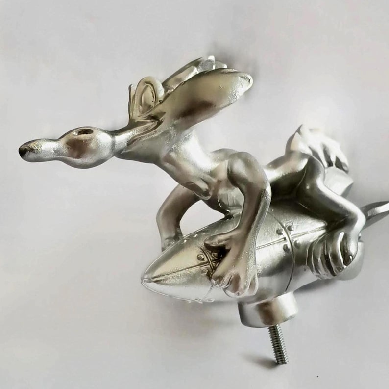 Wile E. Coyote ACME Rocket Hood Ornament – Matte Silver Car Mascot