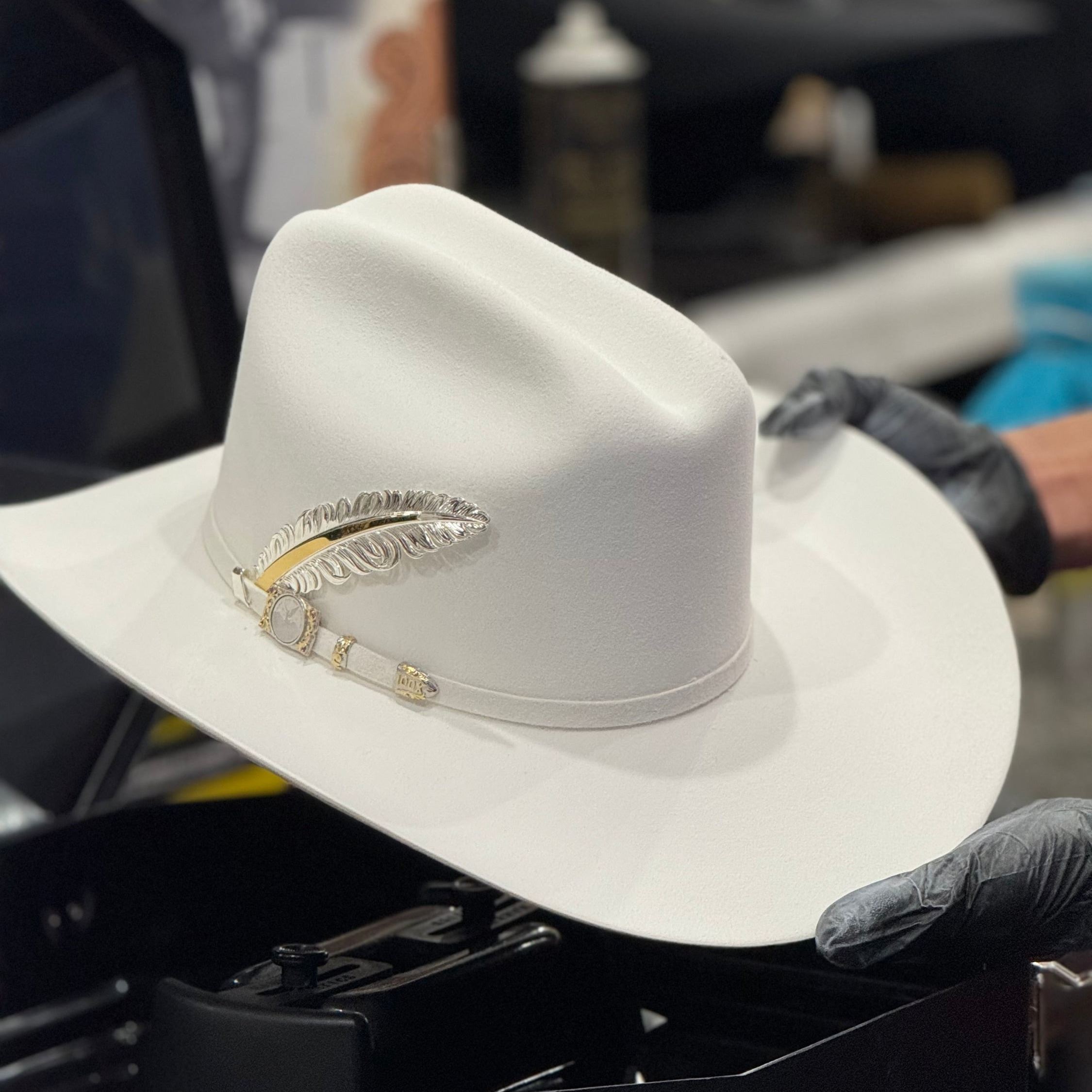 LARRY MAHAN´S 100X WHITE INDEPENDENCIA