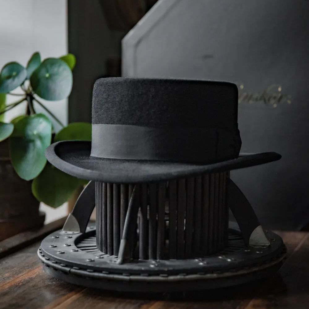 The Noir Low Top Hat