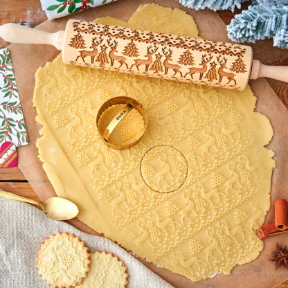 CHRISTMAS EMBOSSING ROLLING PIN