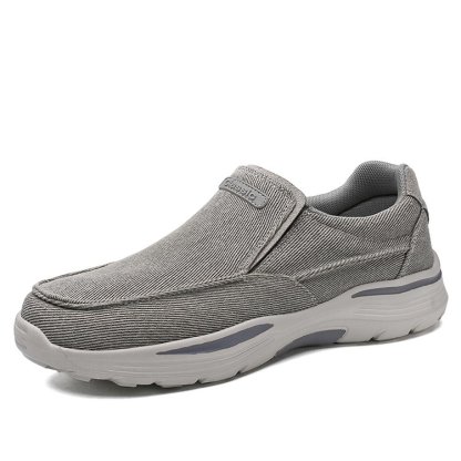 MEN'S CANVAS SLIP-ON SNEAKERS