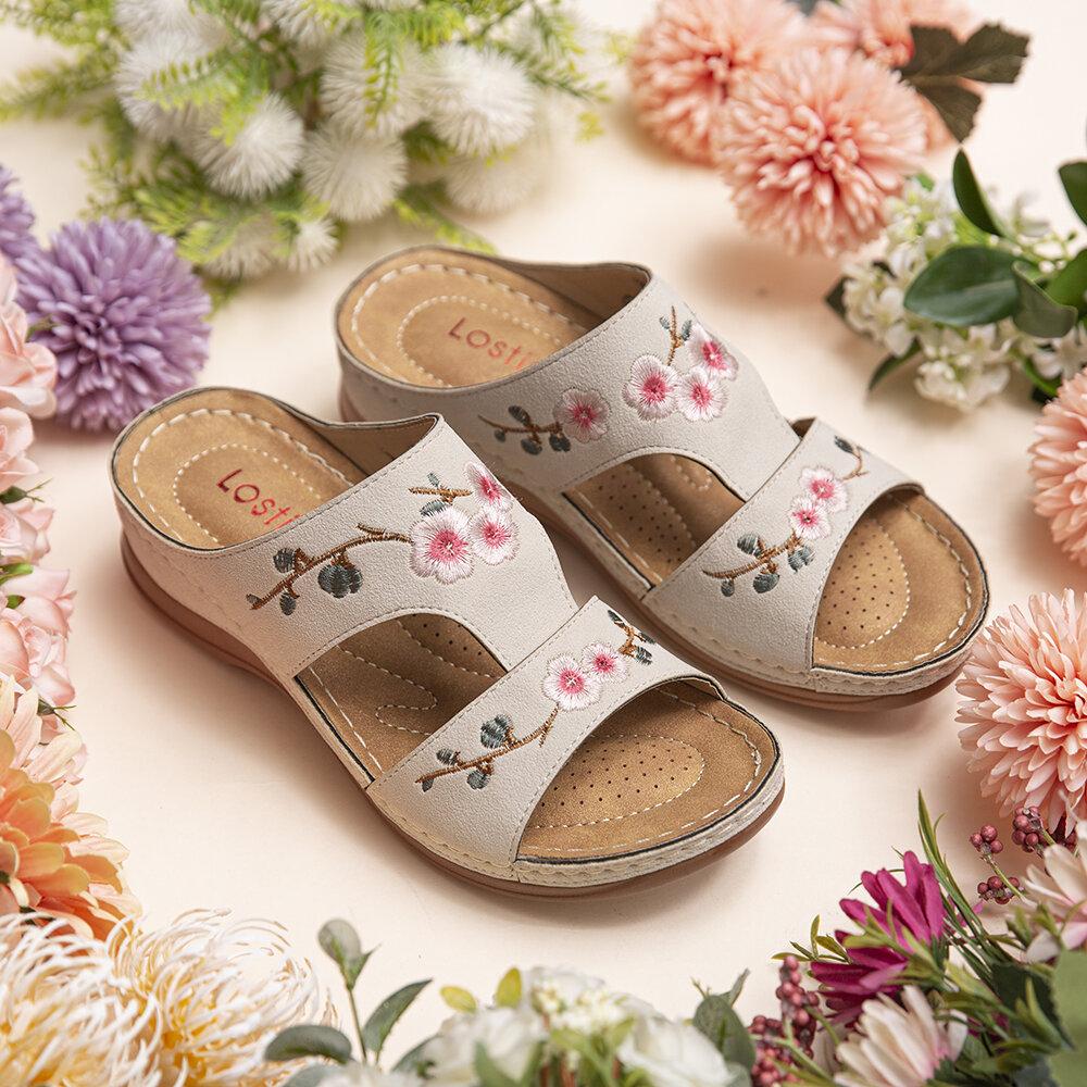 Mincino Flower Embroidered Vintage Casual Wedges Summer Sandals
