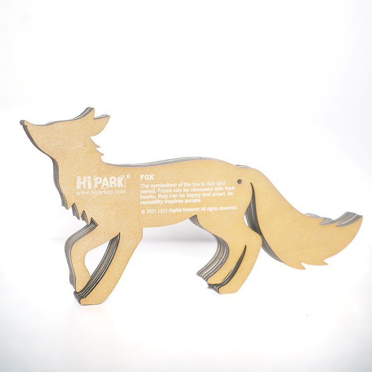 HOT SALE🔥-Running Fox Carving Handcraft Gift