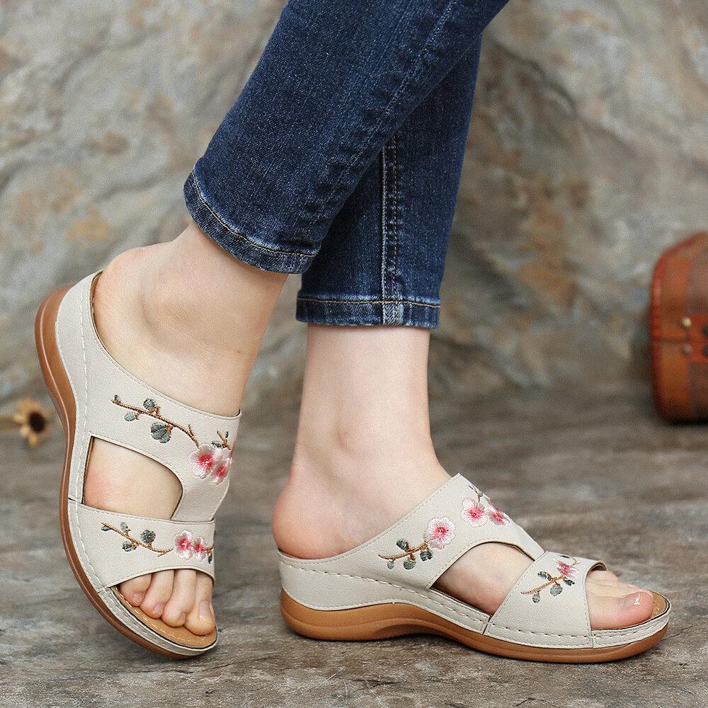 Mincino Flower Embroidered Vintage Casual Wedges Summer Sandals