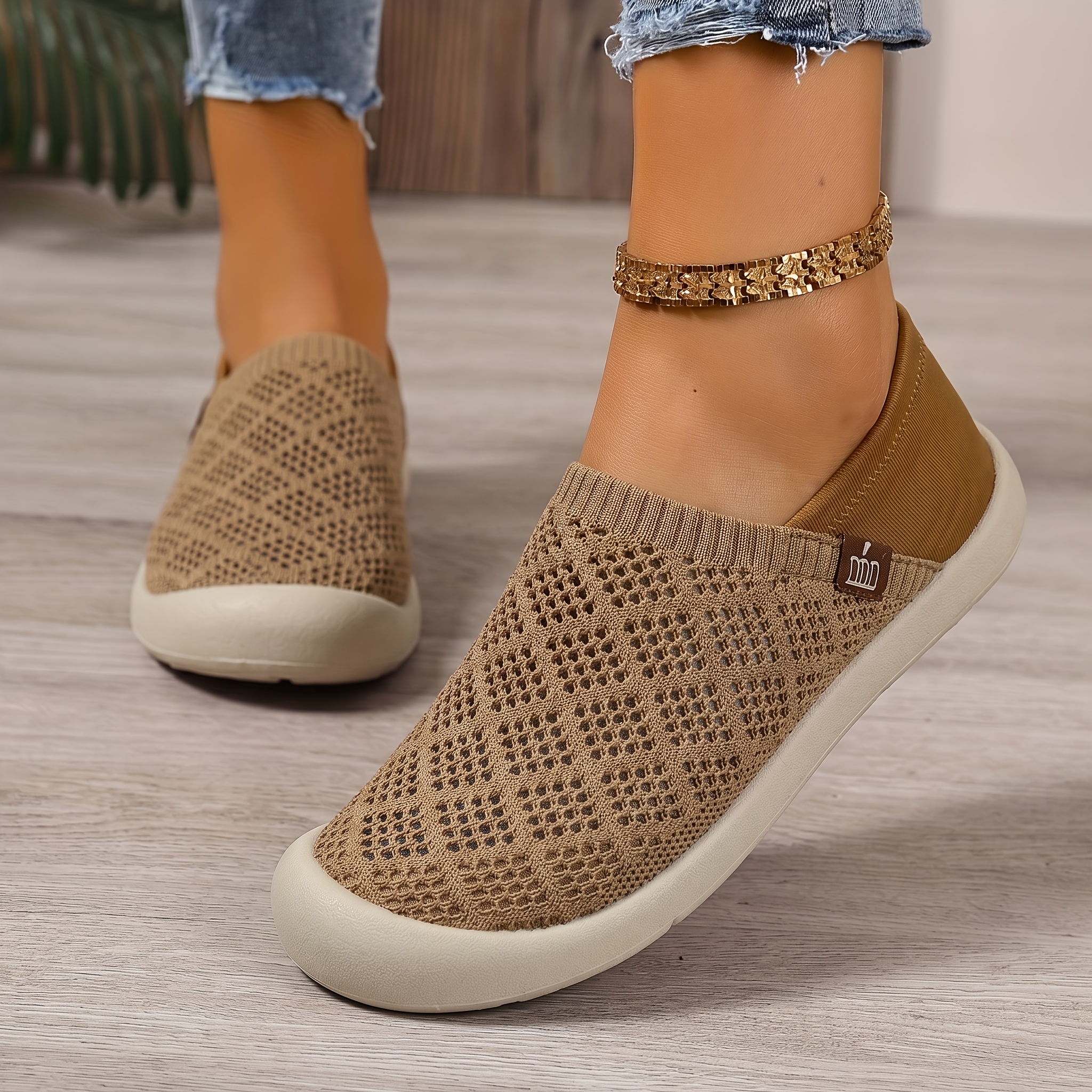 Summer Lightweight Breathable Round-Toe Sneakers