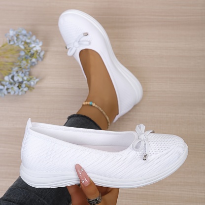New Fly Weave Mesh Upper Breathable Shoes