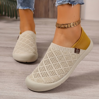 Summer Lightweight Breathable Round-Toe Sneakers