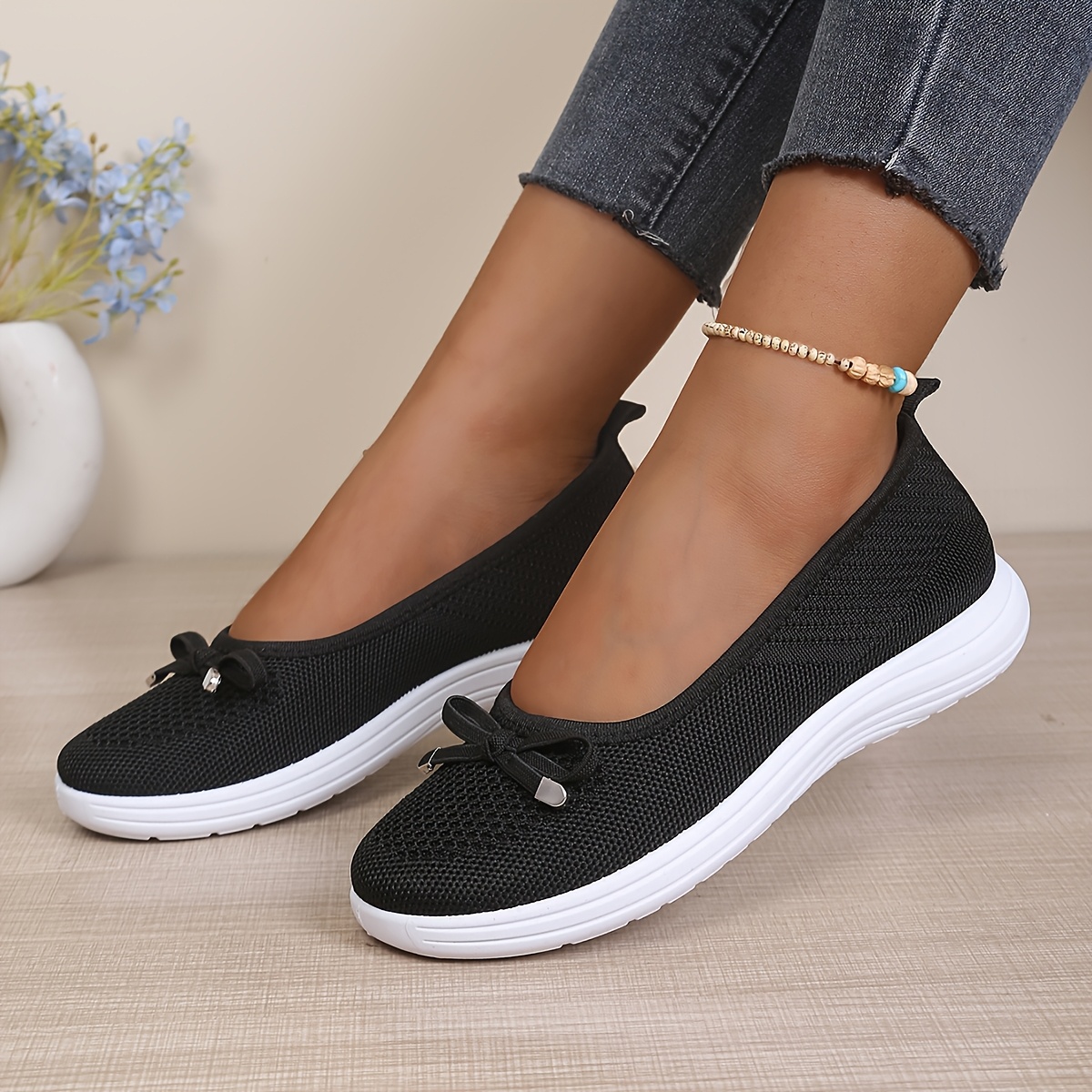 New Fly Weave Mesh Upper Breathable Shoes