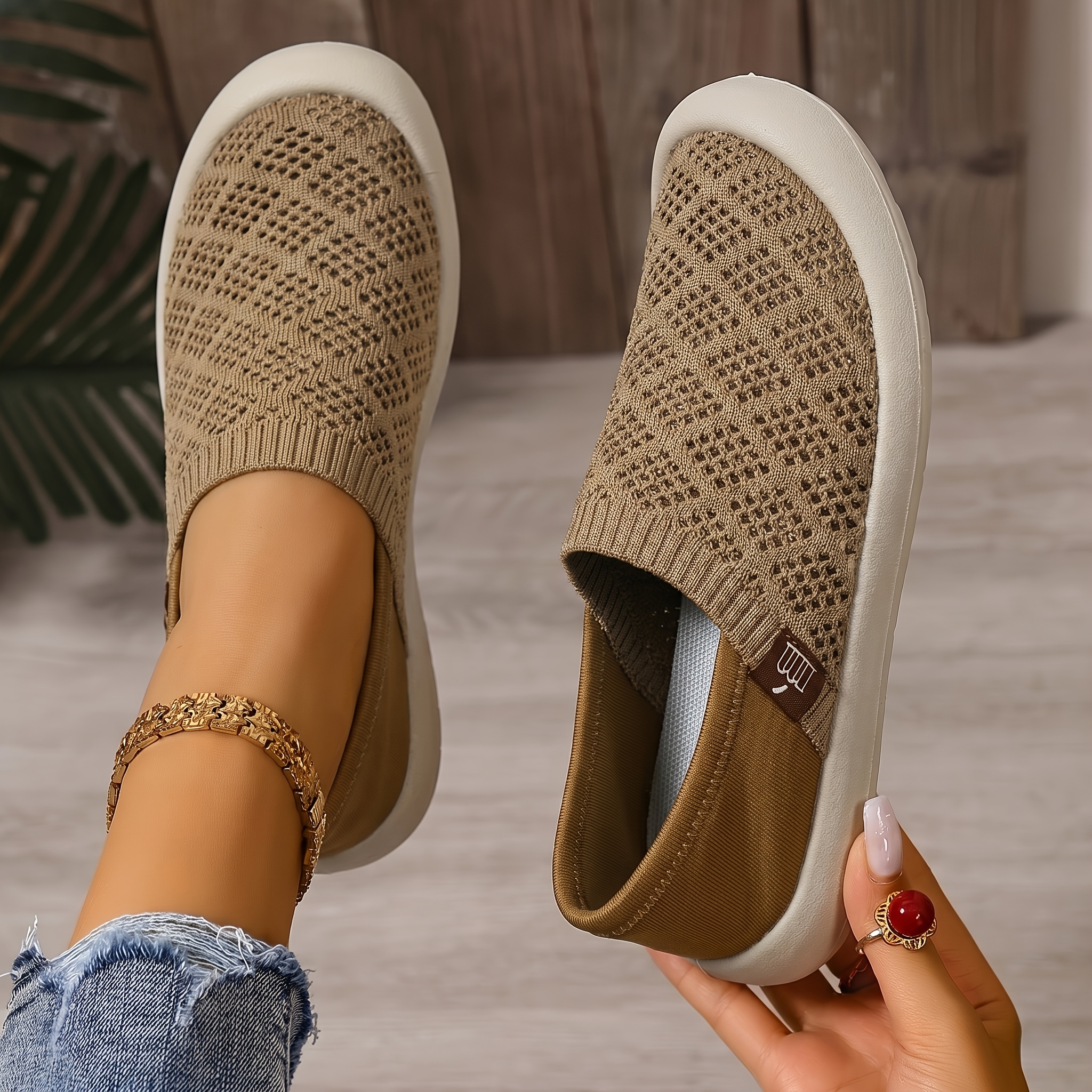 Summer Lightweight Breathable Round-Toe Sneakers