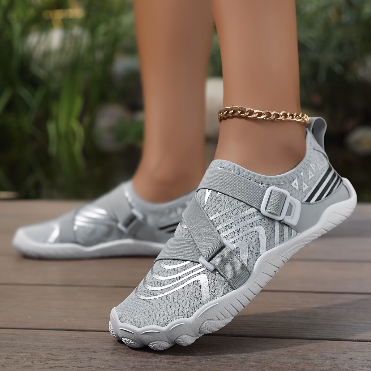 womens athletic water shoes casual breathable lightweight quick dry barefoot suitable for beach vacation surfing swimming fishing diving fitness training outdoor river tracking   women shoes sneakers details 4