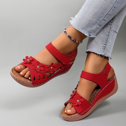 Thick-soled Wedge Beach Sandals