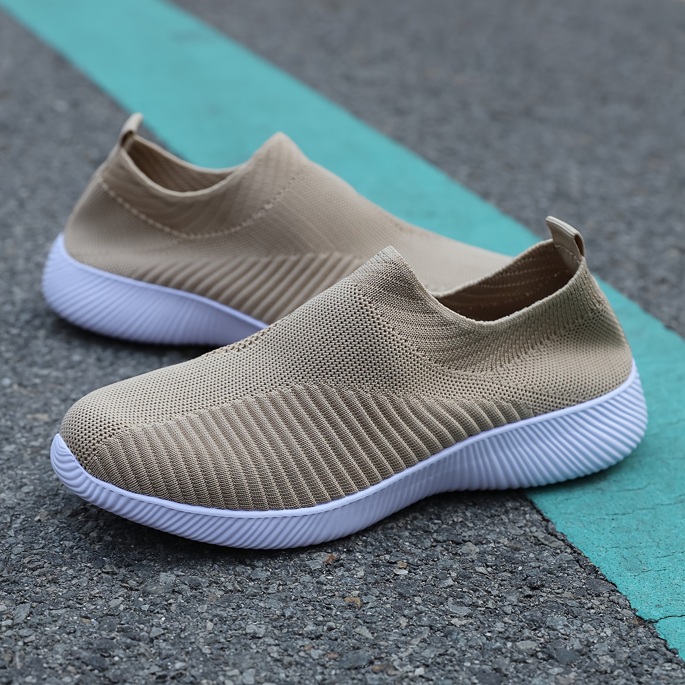 Women's Breathable Lightweight Woven Sneakers