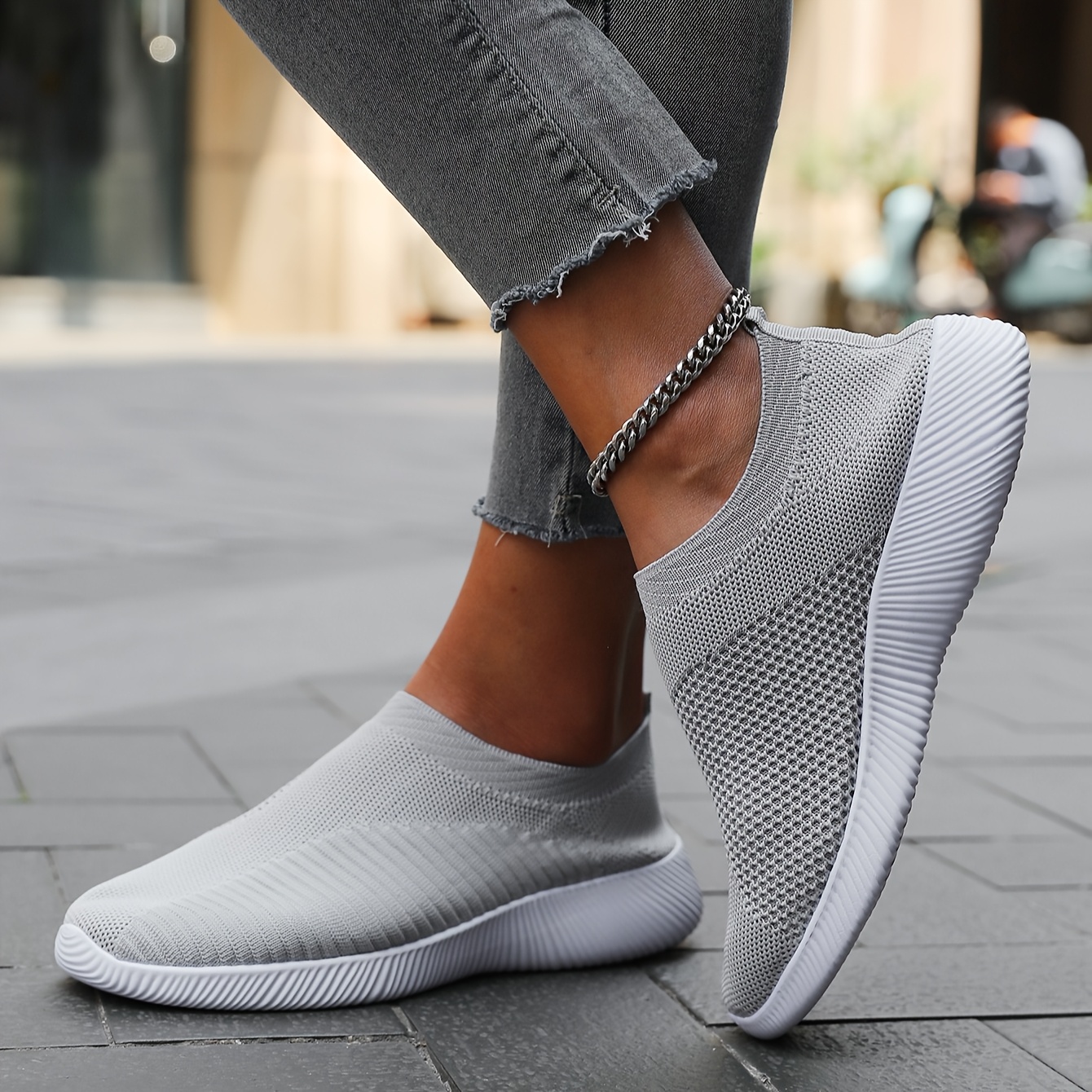 Women's Breathable Lightweight Woven Sneakers