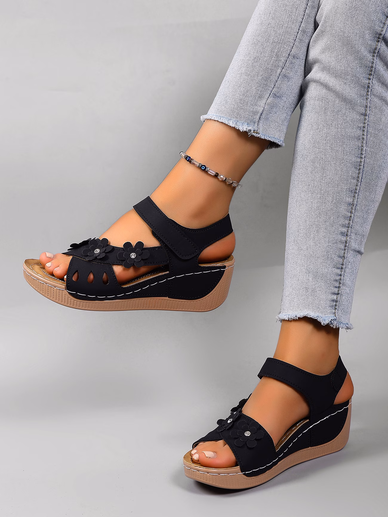 outdoor comfortable casual open toe design womens summer floral fashion sandals suitable for the beach leisure and holidays vacation travel thick soled wedge   elegant fashionable comfortable womens shoes women shoes details 2