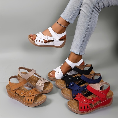 Thick-soled Wedge Beach Sandals