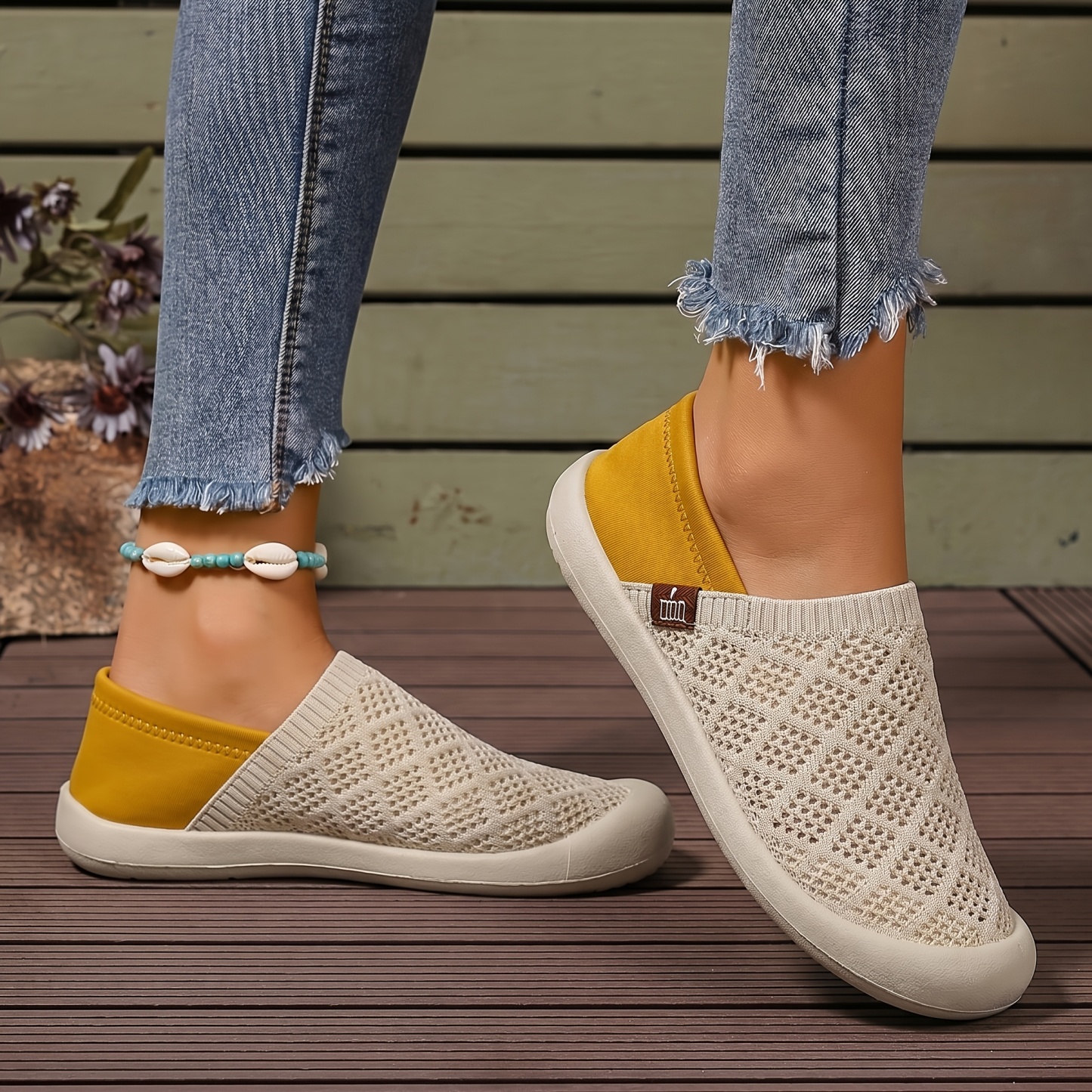 Summer Lightweight Breathable Round-Toe Sneakers