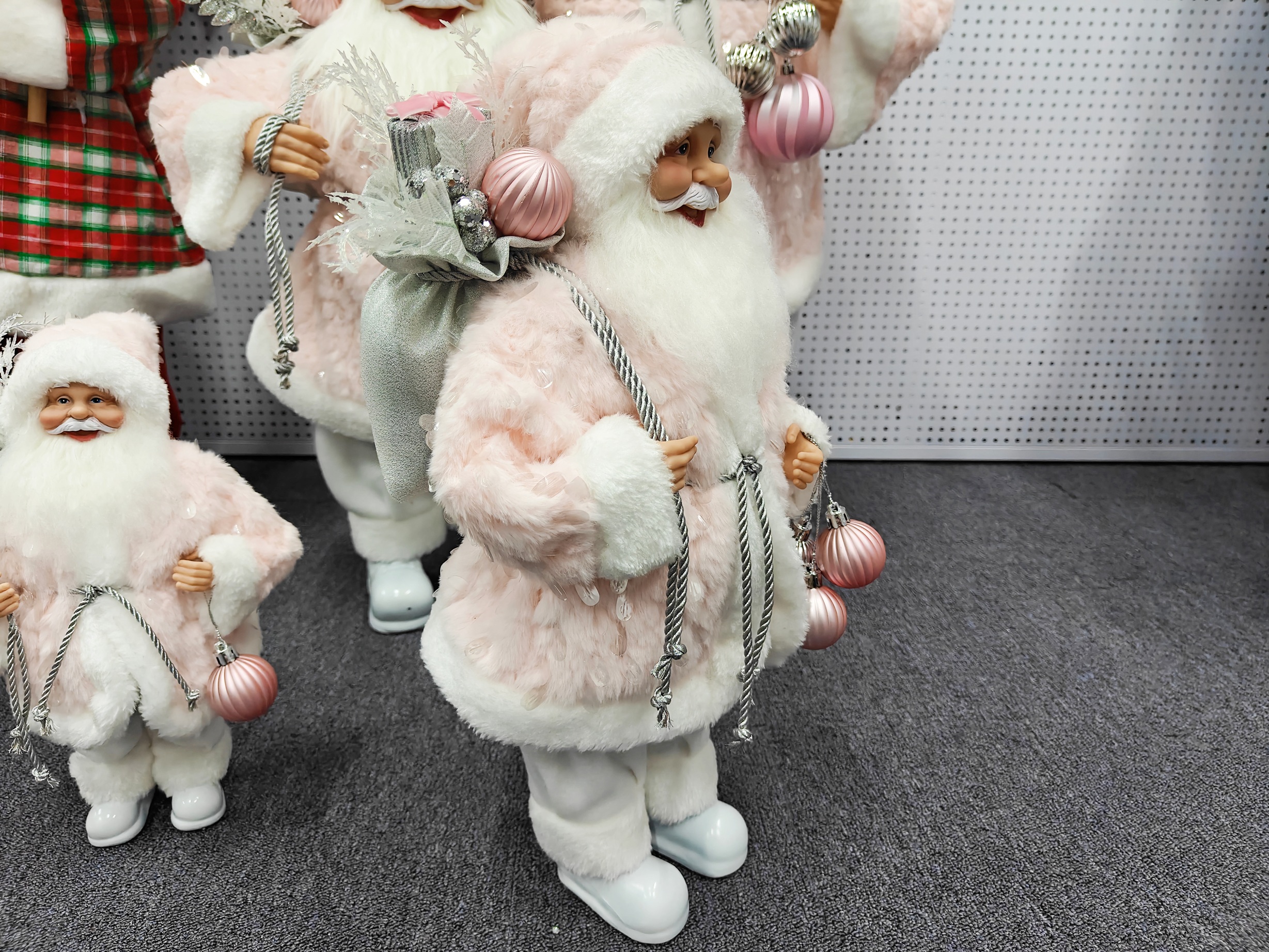 Luxury Santa Claus Christmas Home Decoration 30~80cm Standing & Sitting Fabric Doll
