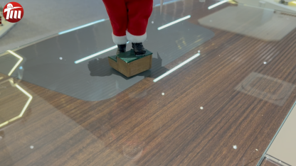 11Inch Xmas Handmade Resin Santa Claus Doll with Coffee and cookies Christmas Gift Handicraft Polyresin Santa Claus Indoor Decoration