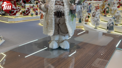 45cm Xmas Handmade Traditional Santa Claus Doll with Christmas Tree And Gift Bag Handicraft Plush Santa Claus Indoor Decoration