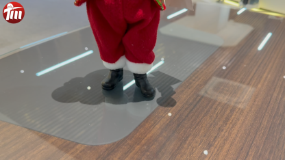 11Inch Xmas Handmade Resin Santa Claus Doll with Coffee and Gingerbread cookies Christmas Gift Handicraft Polyresin Santa Claus Indoor Decoration