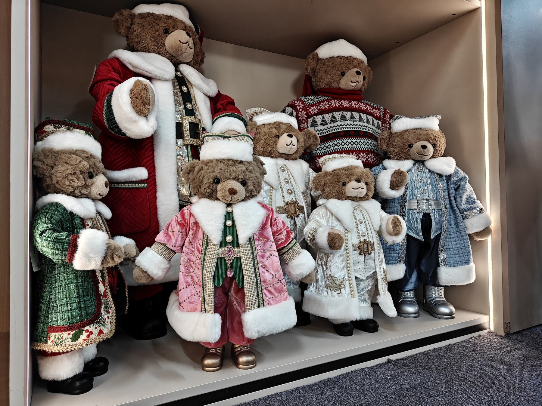 High Quality Luxury Animal Santa Bear Christmas Ornaments Handmade Eco Friendly 50cm