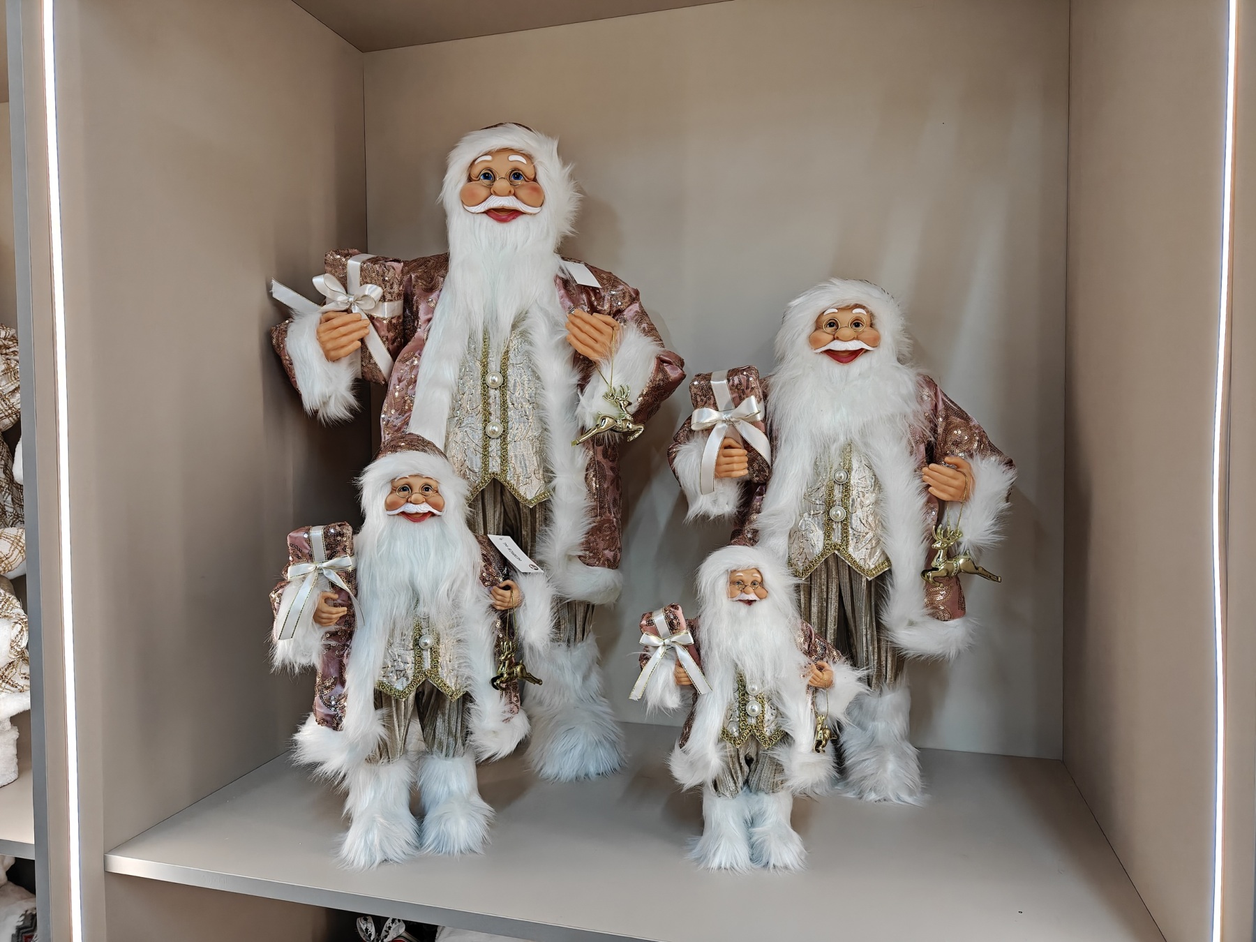 30-80cm Christmas Large Santa Claus Dolls Ornaments Standing Santa Figurine Doll Christmas Luxury Home Decoration Santa Claus