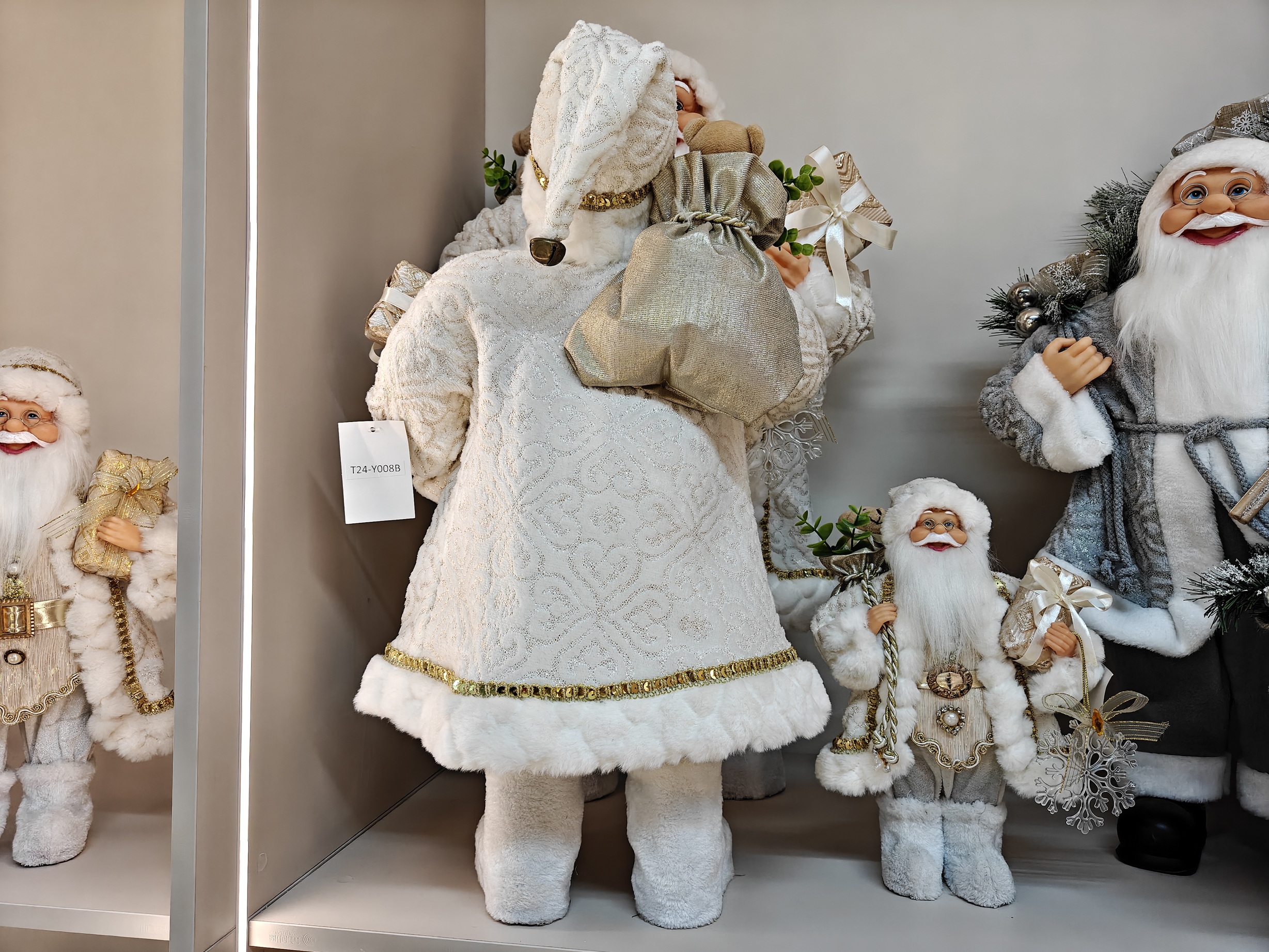 Hot Sale Christmas Santa Claus Doll Different Size Christmas Decoration Luxury Santa Doll Xmas Large Santa Claus