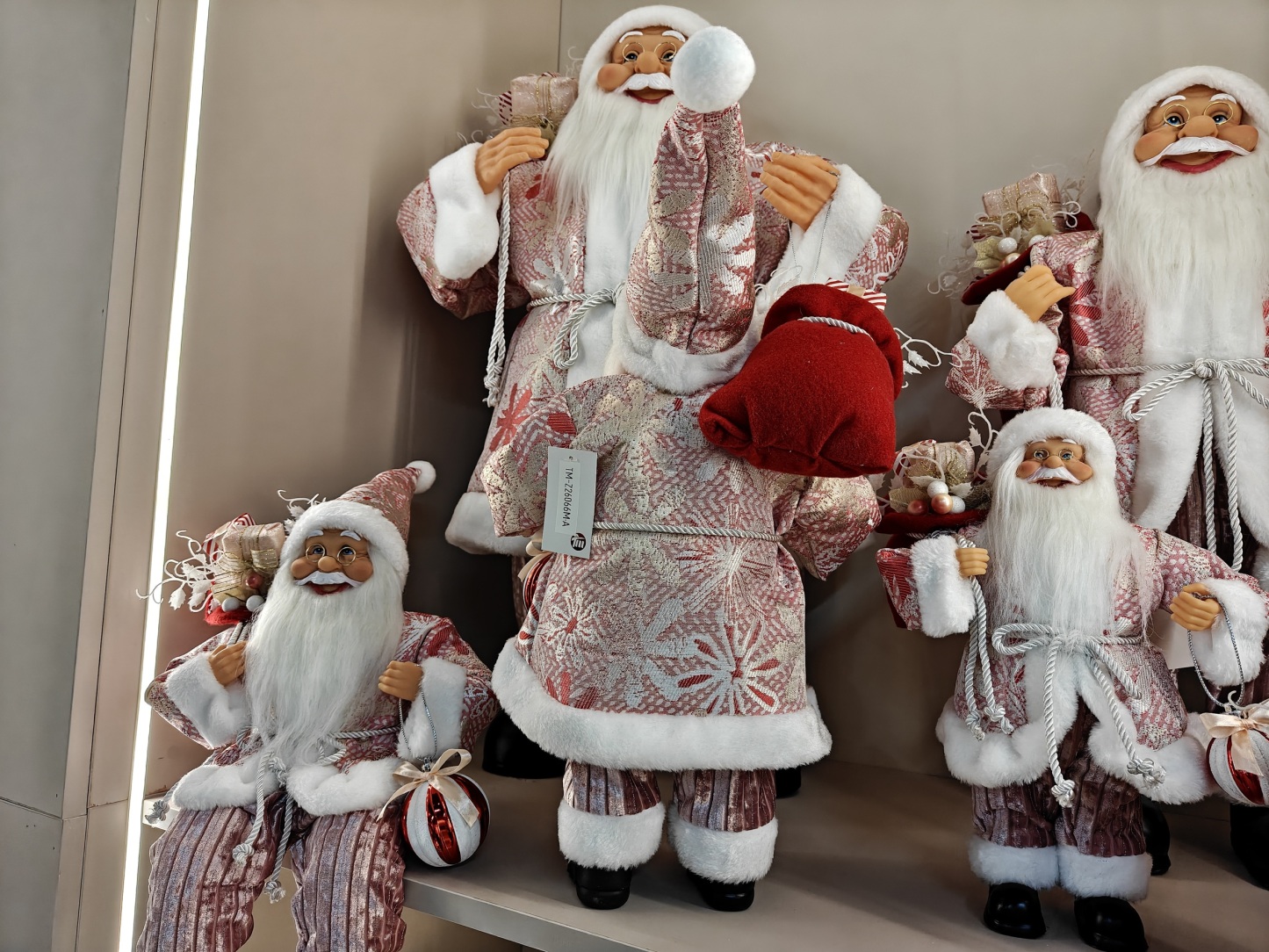 30-80cm Luxury Factory Navidad Santa Claus Doll Outdoor Box Decor Reusable Durable Eco-Friendly Christmas Decoration