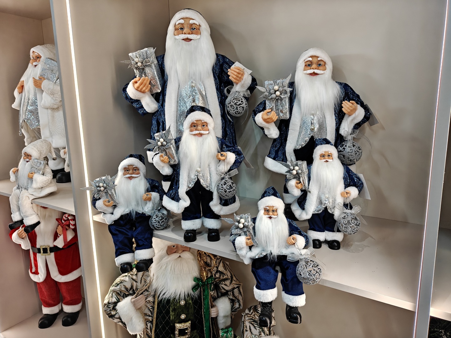 Santa Claus Navidad Natal Noel Gift New Year Home Decoration 30~90cm Standing&Sitting Christmas Large Santa Claus Doll