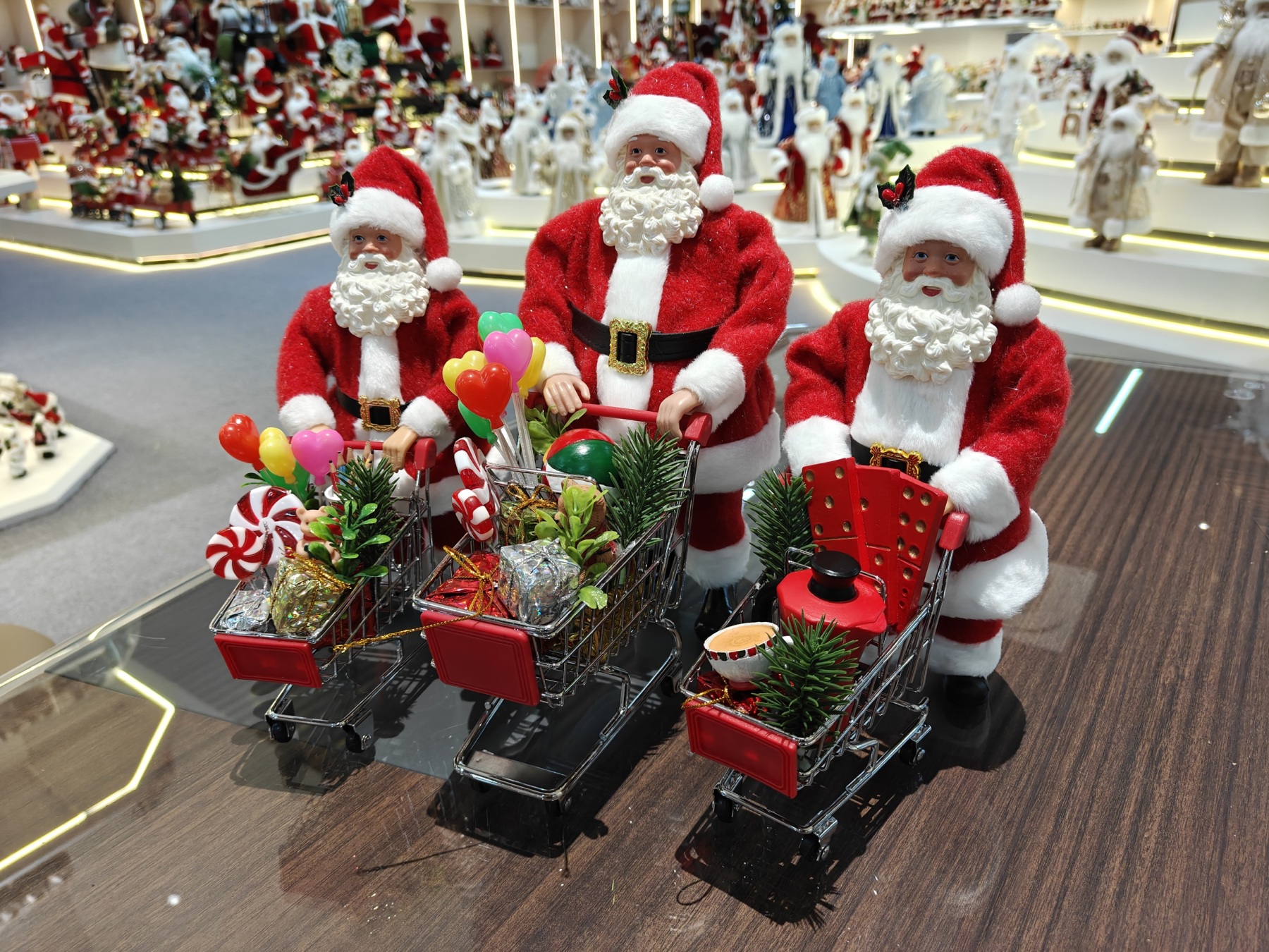 9~12" Modern Santa Claus Doll Figurine Christmas Gifts Shopping Malls Shopping Cart Polyester Fabric Eco-Friendly Indoor