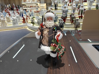 11" Standing Classic Santa Claus Polyresin Eco Friendly Doll Factory Indoor Decoration Christmas Stockings Xmas Gifts