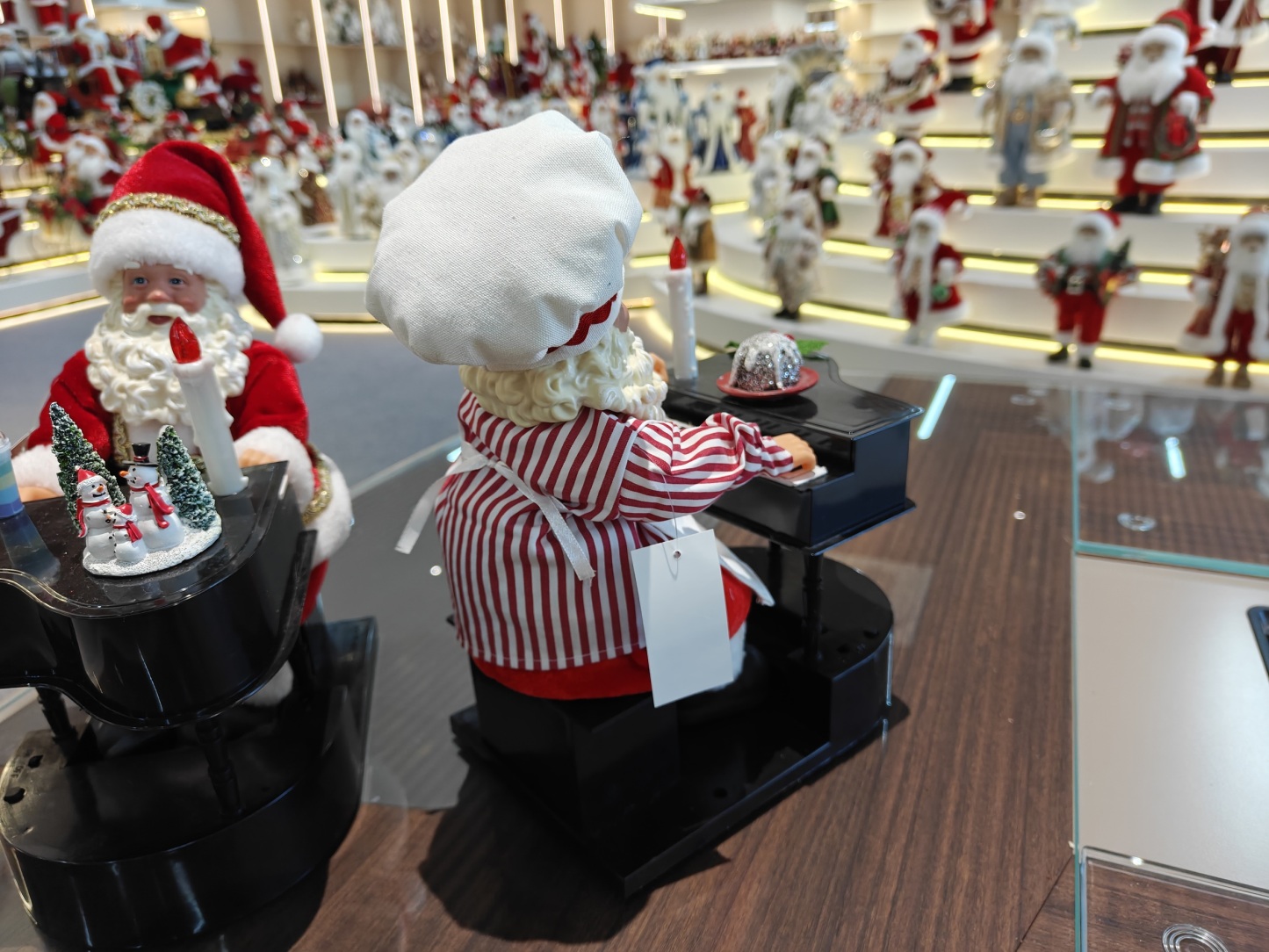 2026 New Modern Santa Claus Doll Multiple Movements Playing Piano Lights Musical Santa Claus Electric Xmas Kid's Toys Gifts
