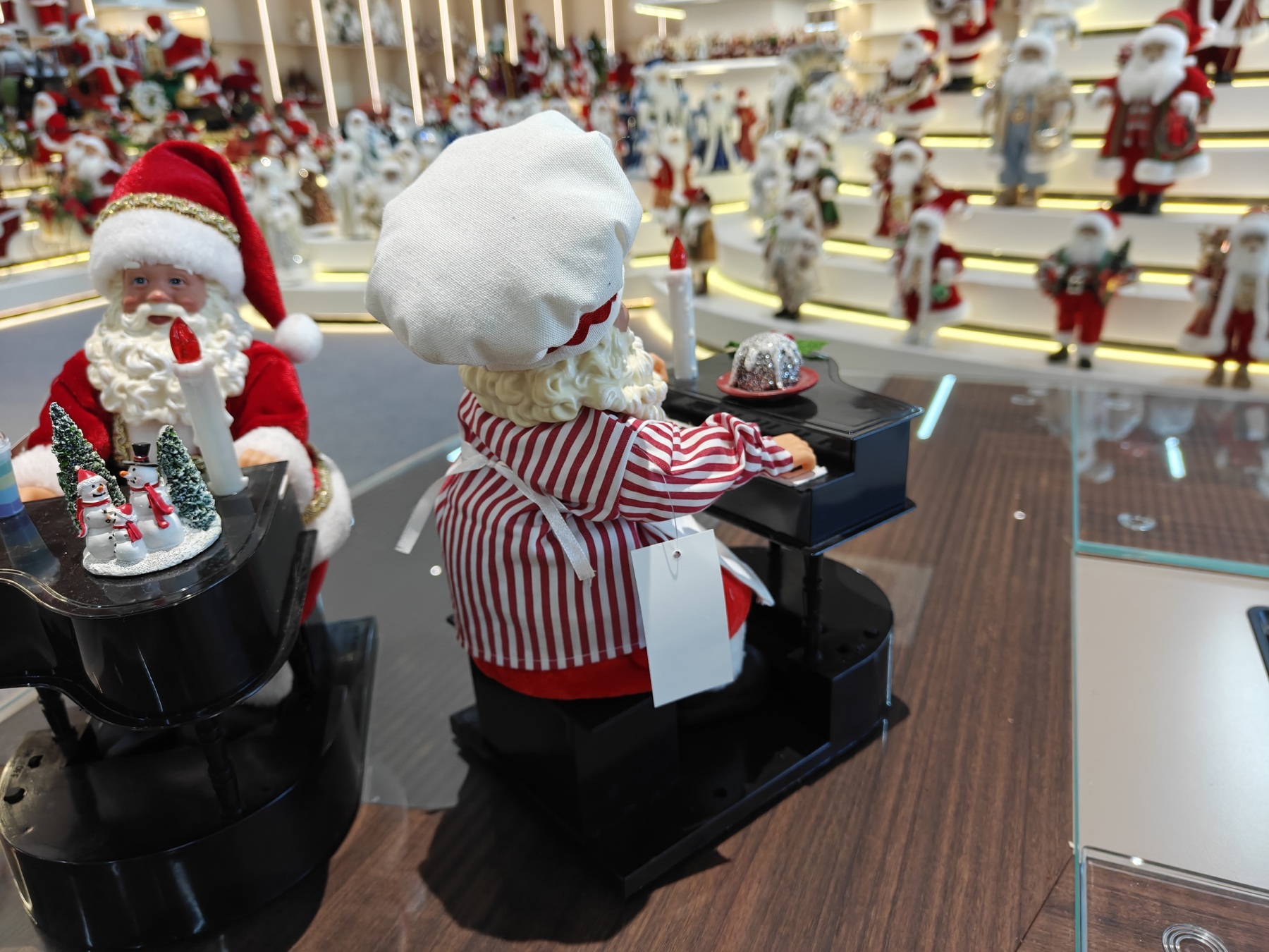 2026 New Modern Santa Claus Doll Multiple Movements Playing Piano Lights Musical Santa Claus Electric Xmas Kid's Toys Gifts