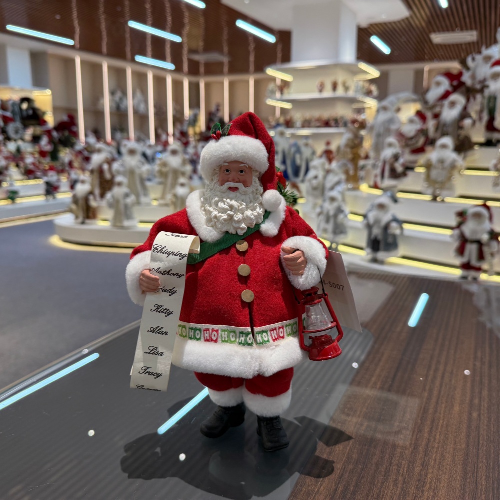 11Inch Xmas Handmade Resin Santa Claus Doll with Oil Lamp Christmas Gift List Handicraft Polyresin Santa Claus Indoor Decoration