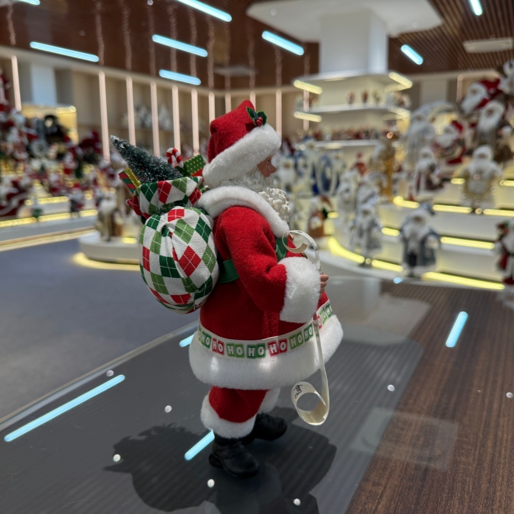 11Inch Xmas Handmade Resin Santa Claus Doll with Oil Lamp Christmas Gift List Handicraft Polyresin Santa Claus Indoor Decoration