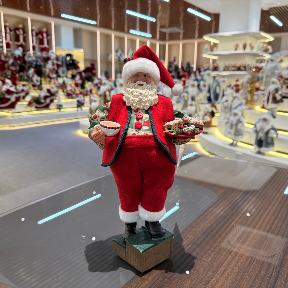 11Inch Xmas Handmade Resin Santa Claus Doll with Coffee and cookies Christmas Gift Handicraft Polyresin Santa Claus Indoor Decoration