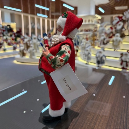 11Inch Xmas Handmade Resin Santa Claus Doll with Nutcracker and Brush Handicraft Polyresin Santa Claus Indoor Decoration