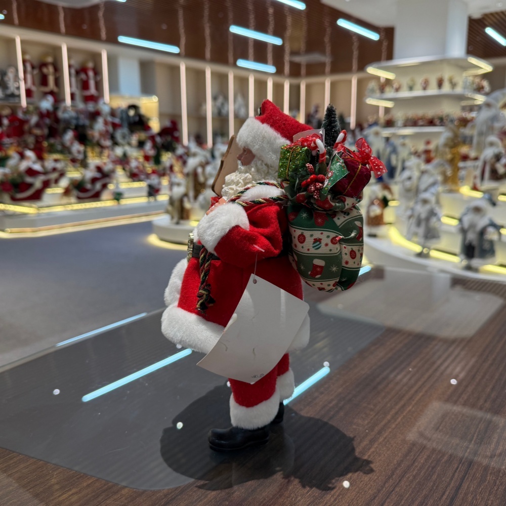 11Inch Xmas Handmade Resin Santa Claus Doll with  Blackboard And Christmas Tree Gifts Bag Handicraft Polyresin Santa Claus Indoor Decoration