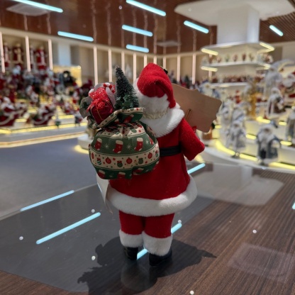 11Inch Xmas Handmade Resin Santa Claus Doll with  Blackboard And Christmas Tree Gifts Bag Handicraft Polyresin Santa Claus Indoor Decoration