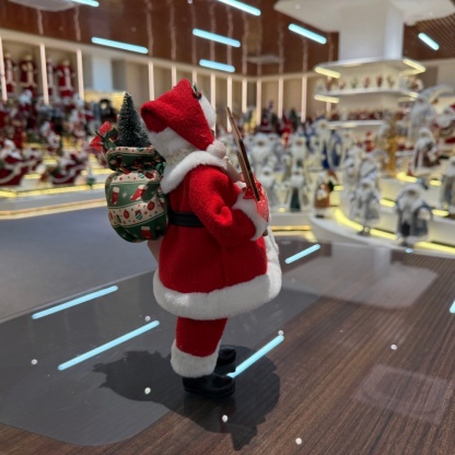 11Inch Xmas Handmade Resin Santa Claus Doll with  Blackboard And Christmas Tree Gifts Bag Handicraft Polyresin Santa Claus Indoor Decoration