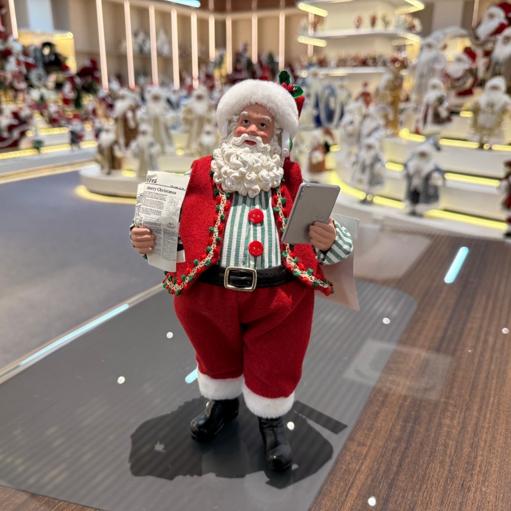 11Inch Xmas Handmade Resin Santa Claus Doll with Pad And Newspaper Handicraft Polyresin Santa Claus Indoor Decoration