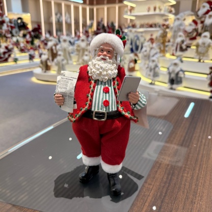 11Inch Xmas Handmade Resin Santa Claus Doll with Pad And Newspaper Handicraft Polyresin Santa Claus Indoor Decoration