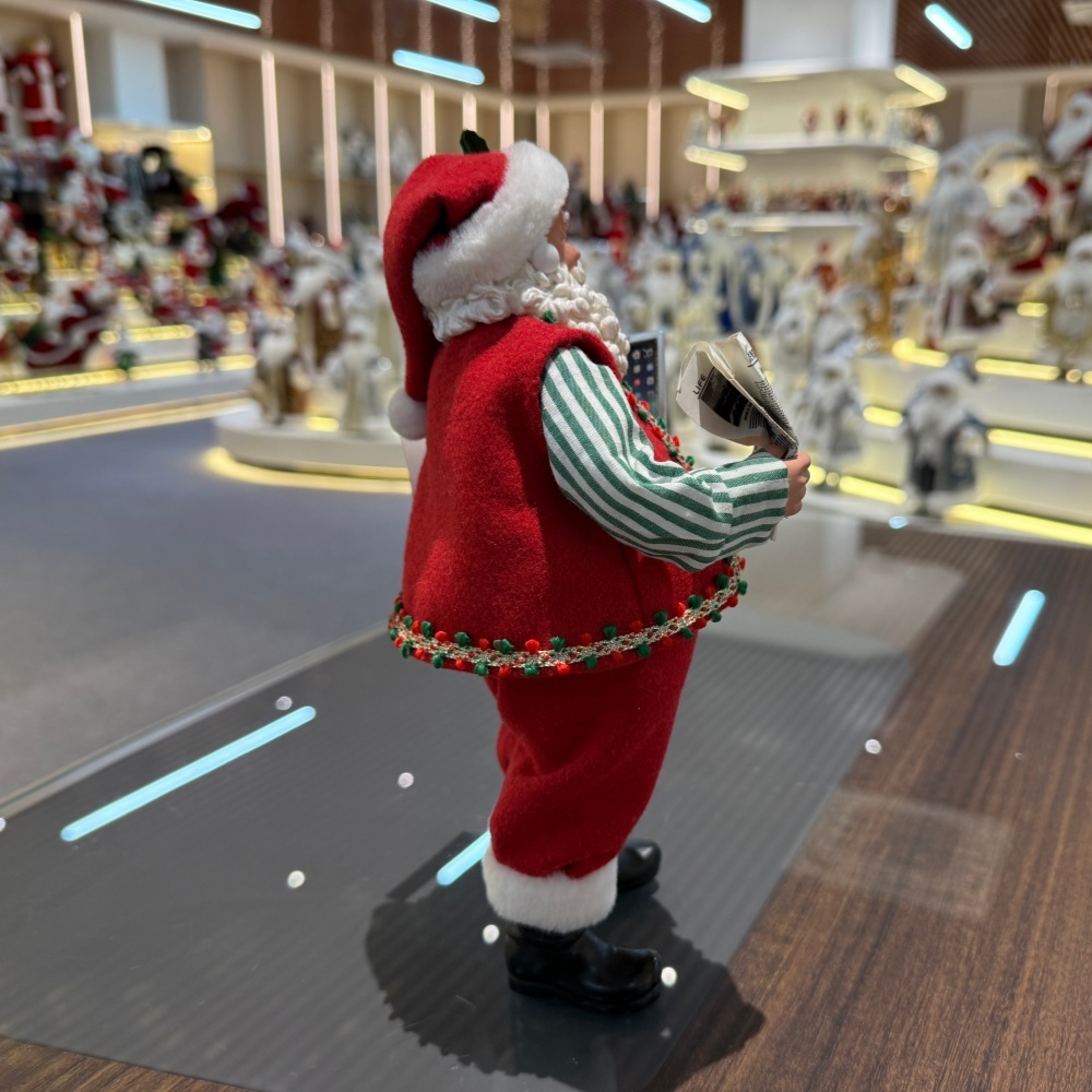 11Inch Xmas Handmade Resin Santa Claus Doll with Pad And Newspaper Handicraft Polyresin Santa Claus Indoor Decoration