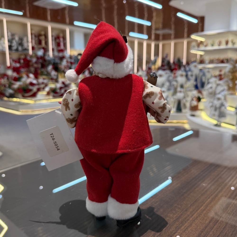 11Inch Xmas Handmade Resin Santa Claus Doll with Cream Cake Handicraft Polyresin Santa Claus Indoor Decoration